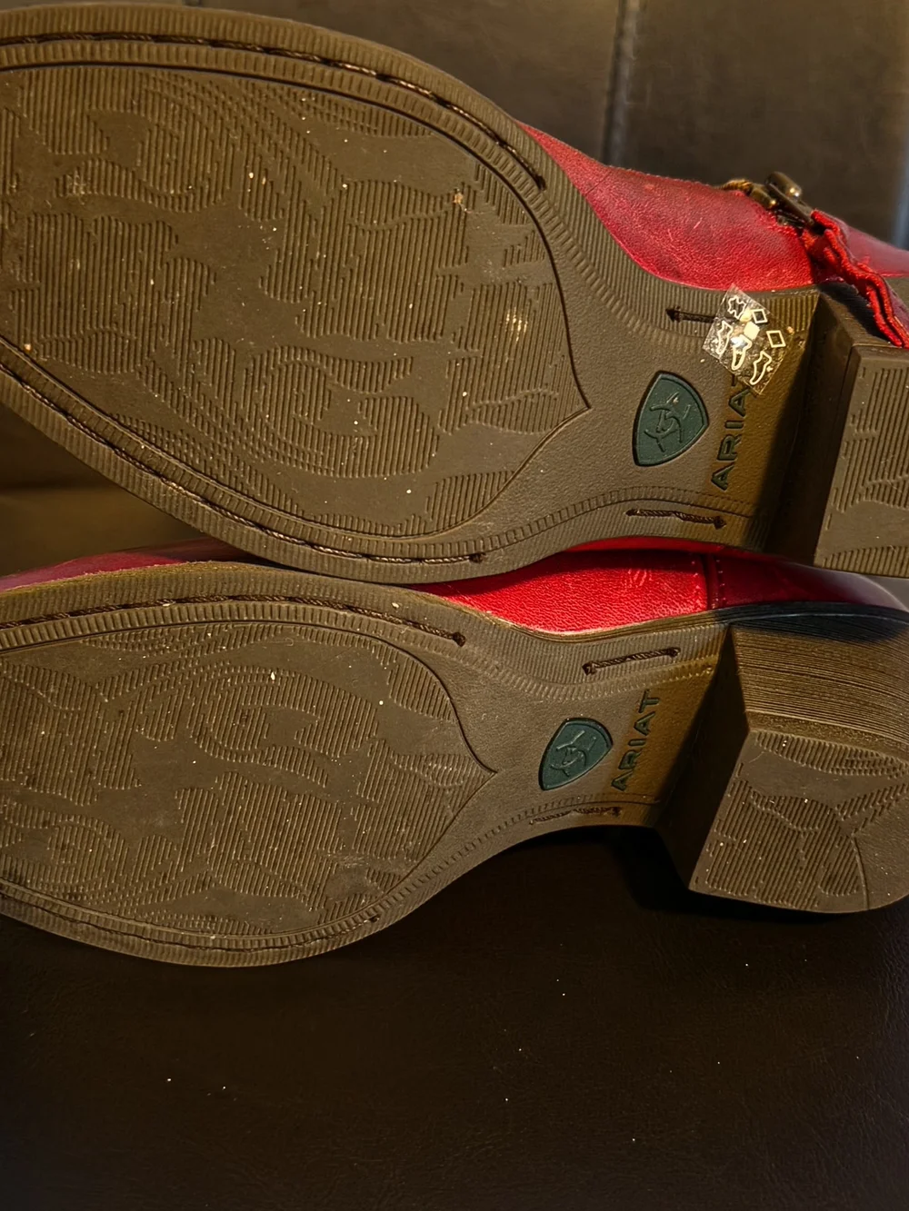 Ariat size 8b